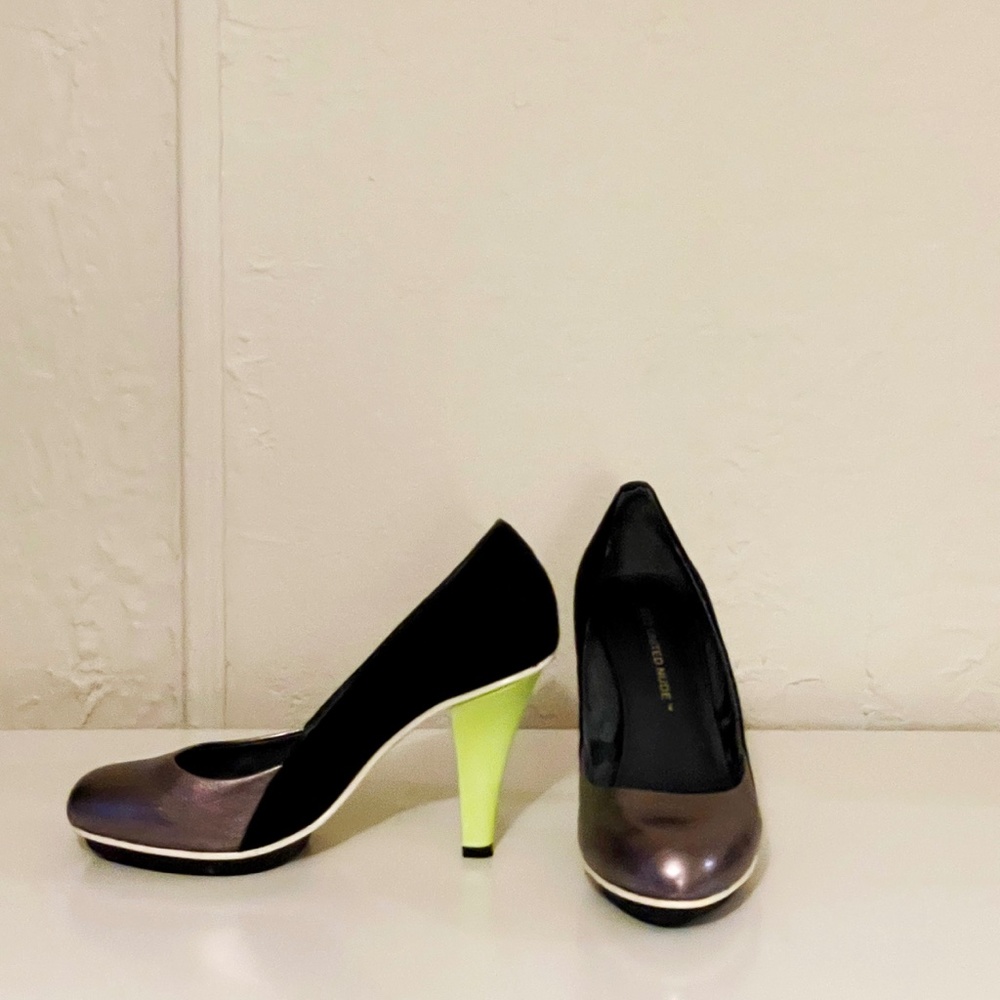 United Nude Colorblock Pumps